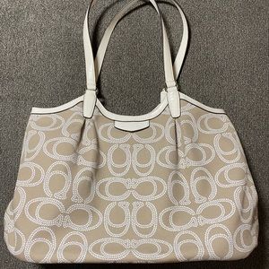 Coach tote